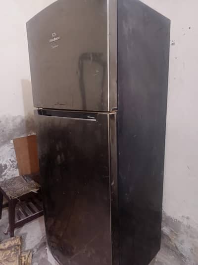 downlnce fridge full size