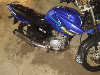 condition 10/9 original 16300 chli hai zyada time ghr pr khari rahi ha