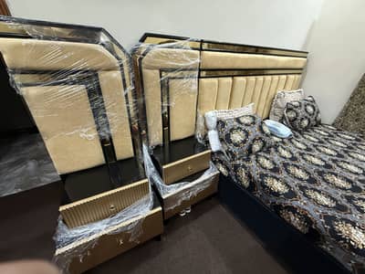 Deco Paint bed set on Towel Poshih only 10 days used