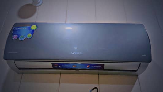 "Kenwood 1 Ton AC – 75% Energy Saving, Excellent Condition"