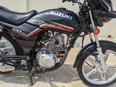 Suzuki 110 for sale my WhatsApp number