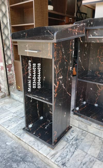 Rostrum/Cash Counter/Lecture stand/Speech counter