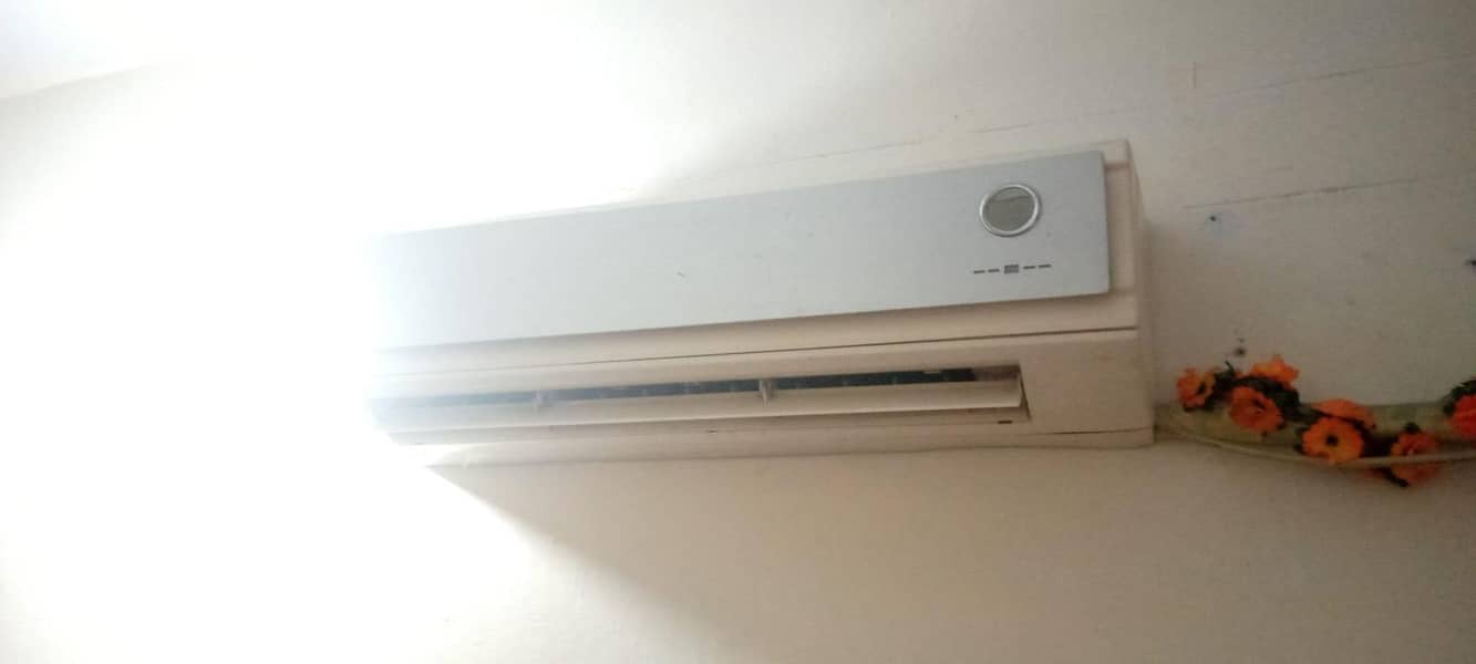 Gree Split AC 0