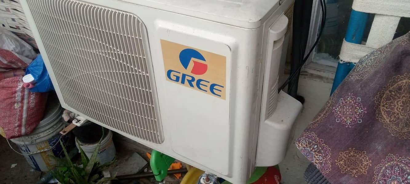 Gree Split AC 2