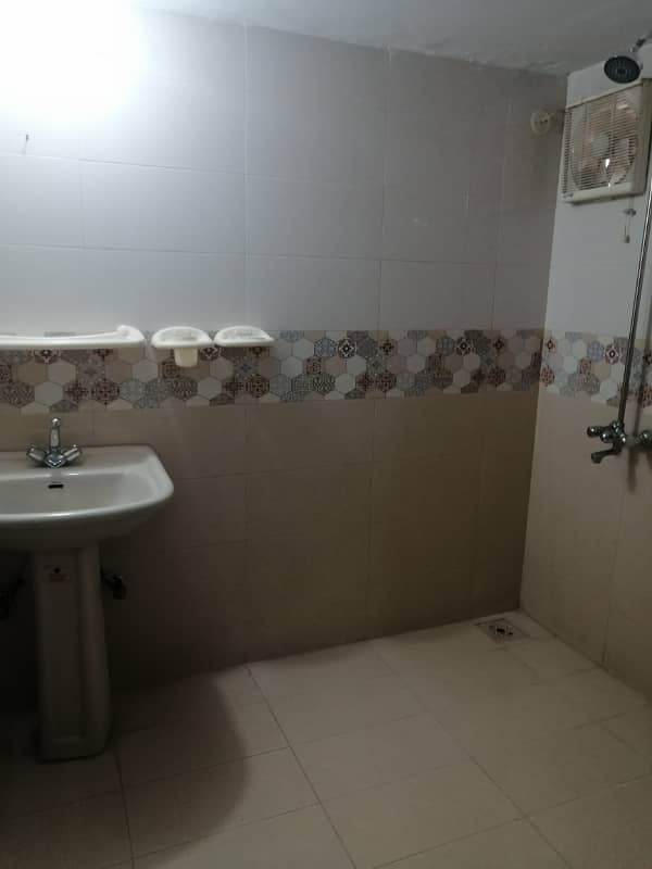 10 marla upper portion 11