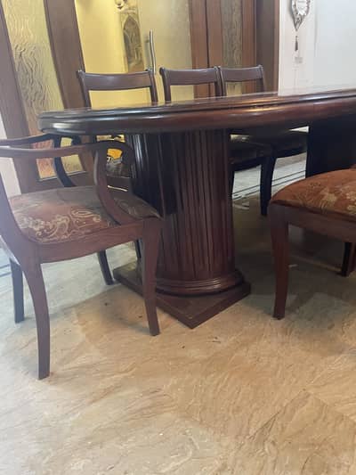 Excellent condition big size 8 chairs dining table
