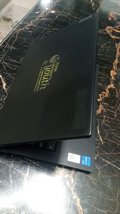 Lenovo V14 G3 Laptop