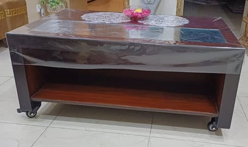 solid wood center table with 4 drawer