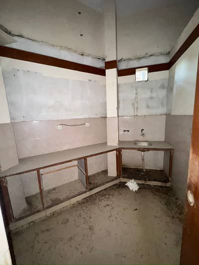 DEFENCE GROUND + BASEMENT FOR RENT