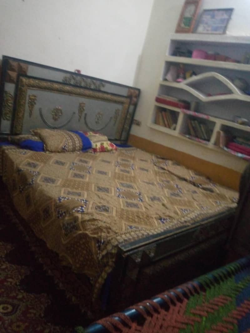 used bed 0