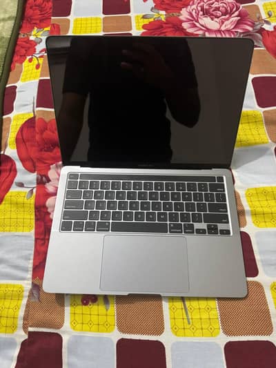 MacBook Pro 2020 13” i7, 32GB and 1TB Hard Drive model A2251.