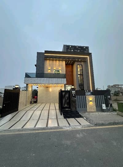 Book A On Excellent Location House Of 10 Marla In Royal Palm City Gujranwala
