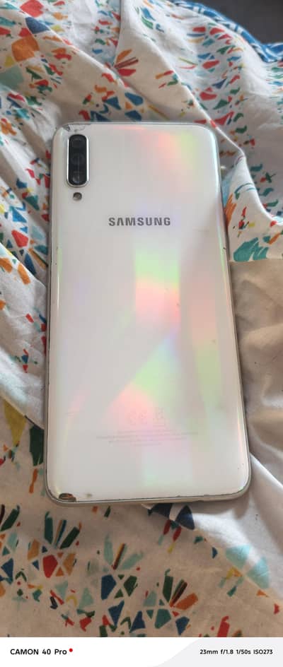 SAMSUNG A70 exchange possible