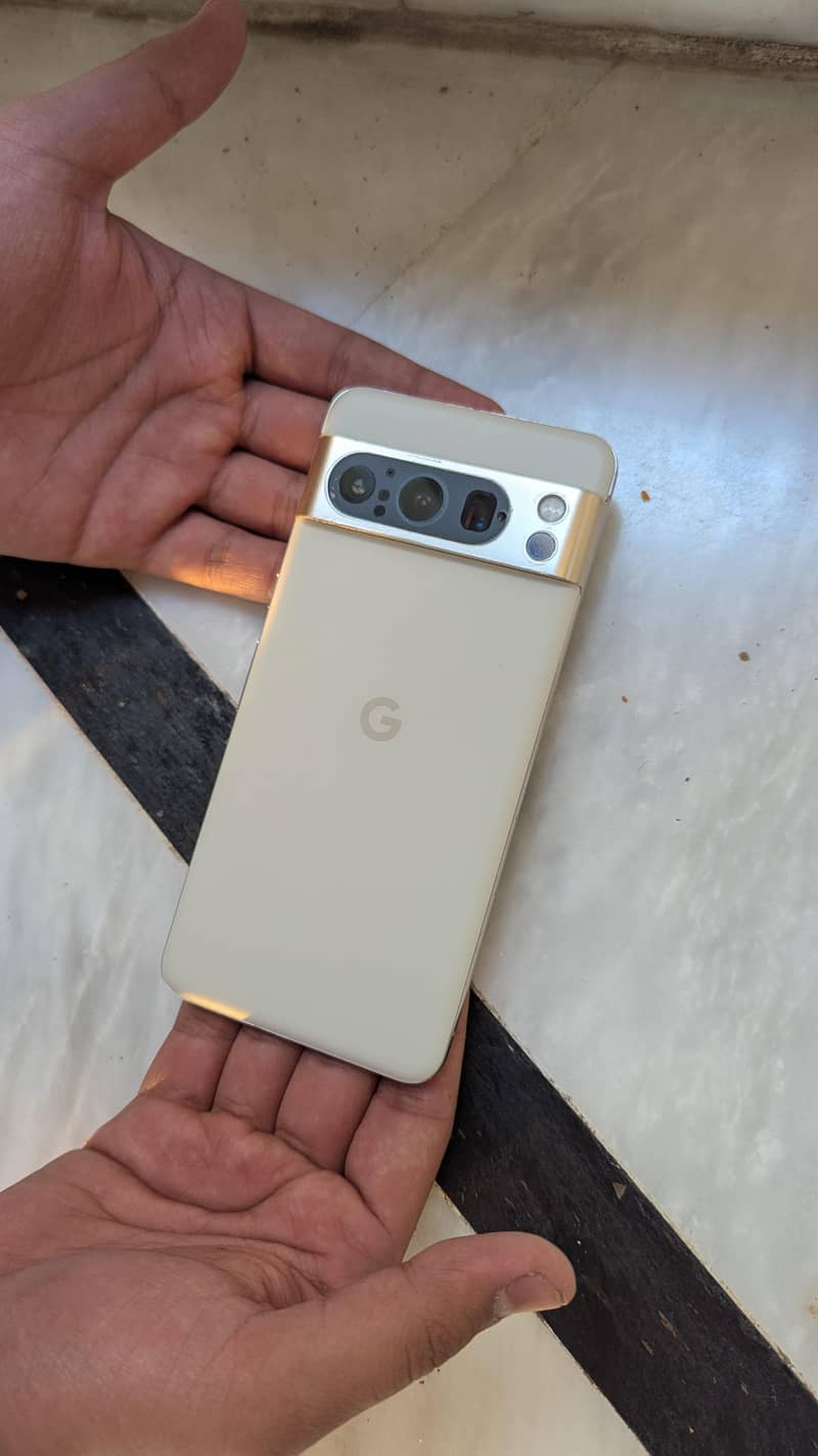 Google Pixel 8 pro 5