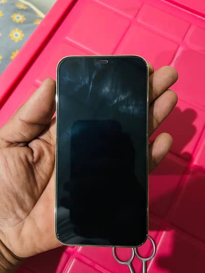 Iphone 12pro sim glitch