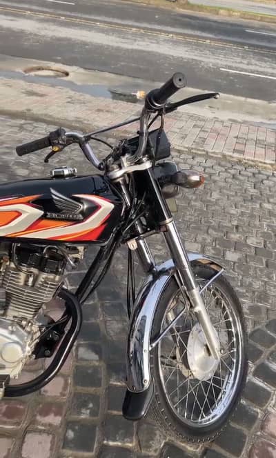 Honda CG 125 2022 Model Black
