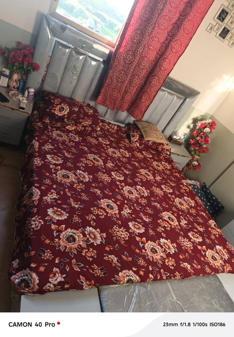 Almari Bed dressing Table 3