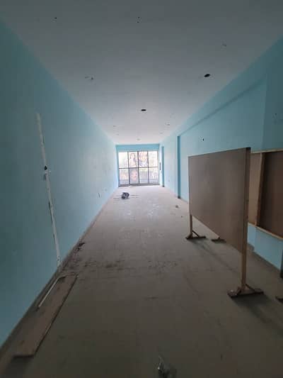 Shop available for rent in Pia Boulevard