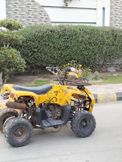 desert Bike 4x4 all tyres new condition no battery