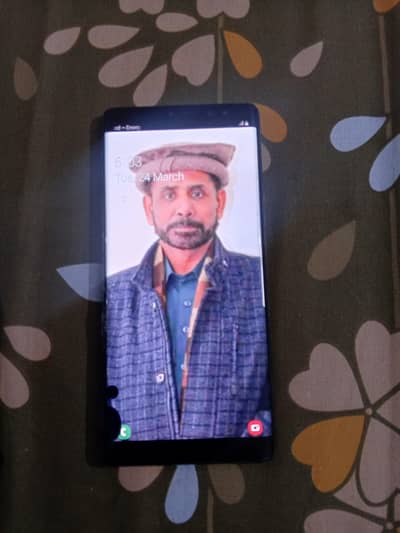 urgent sale Samsung note 8