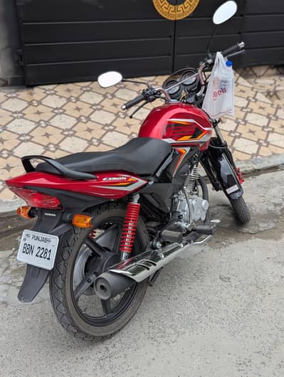 Honda CB 125f Urgent Sale 2025 model Low price