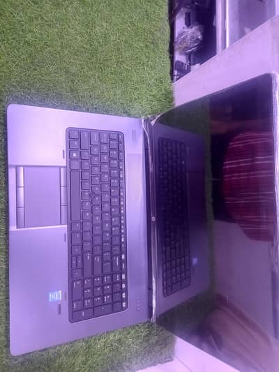 HP ZBook 17 Core i7 4th Gen 8gb Ram 256gb SSD 4gb Graphic card K3100M