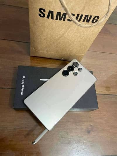 Samsung Galaxy S 25 ultra PTA approved 12 GB RAM 256 GB memory