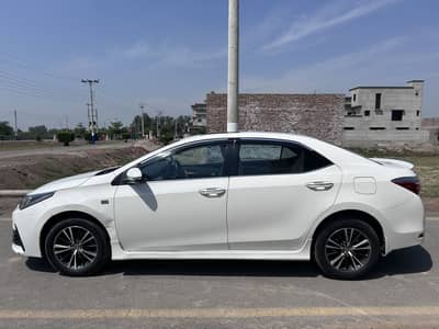 Toyota Corolla Altis Grande 1.8