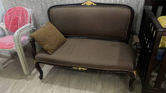 Premium 2 Seater Sofa - Modern Wood Structure - Luxury Wood Frame