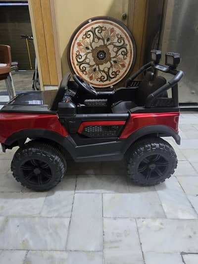 elctric chargeable car with remote