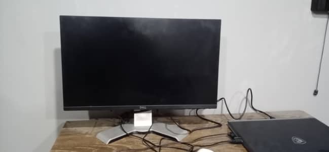 Dell 24"inch monitor || borderless hd