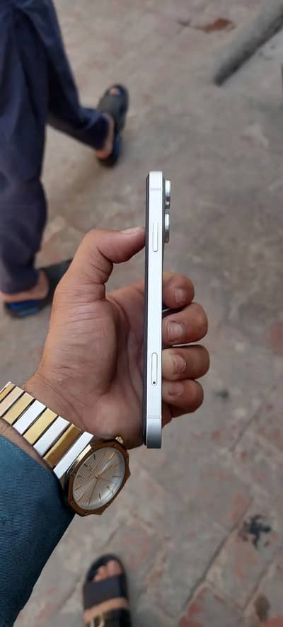 iPhone xr 64gb non pta jv convert 17pro max white colr exchange posibl