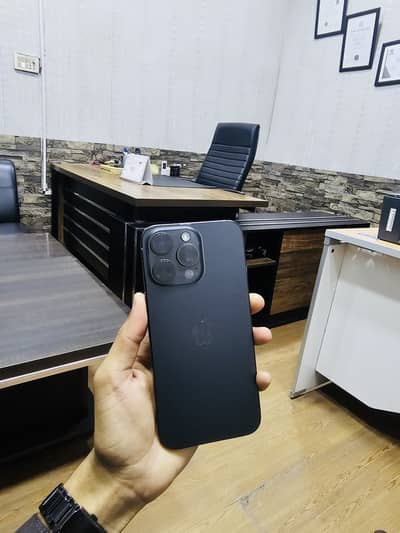 iphone 15 pro max jv