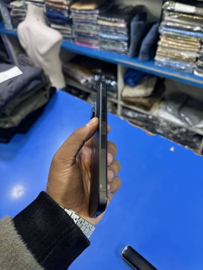 iPhone 15 pro max JV 256GB