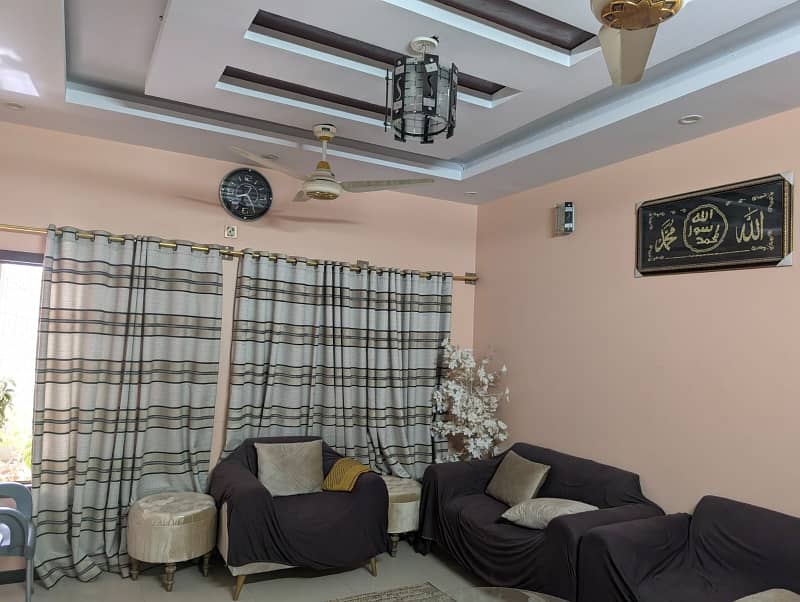 Portion Upper First Floor Without Owner 5