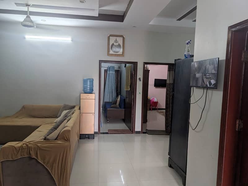 Portion Upper First Floor Without Owner 9