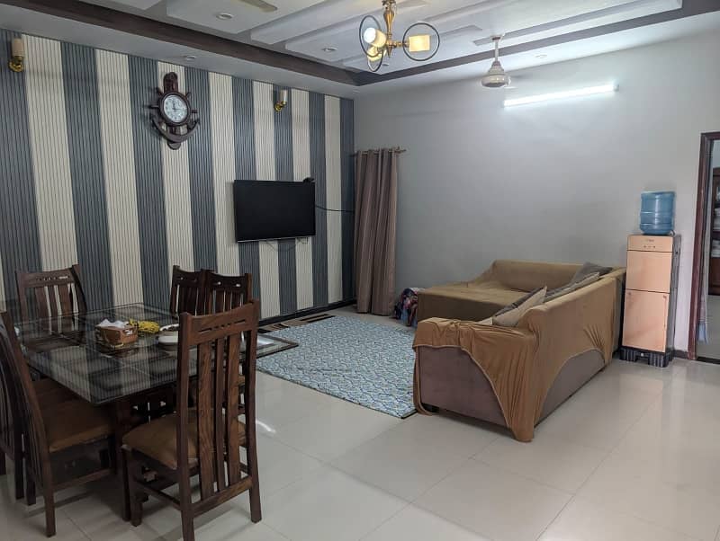 Portion Upper First Floor Without Owner 10