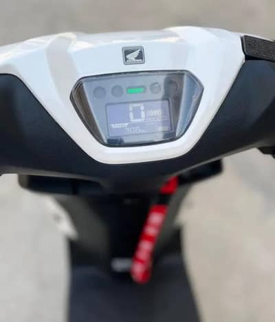 Honda Electric Scooter 2000W | 750 km Driven | 80KM per Charge