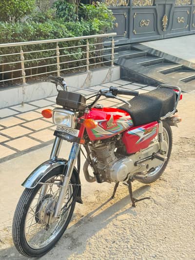 Honda 125 2023