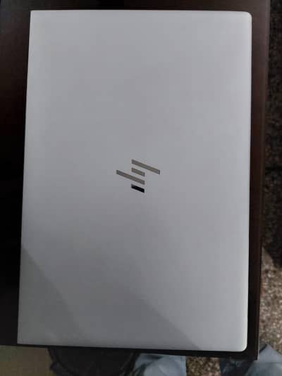 HP Elitebook 840 G5  Call O3OO OO26192