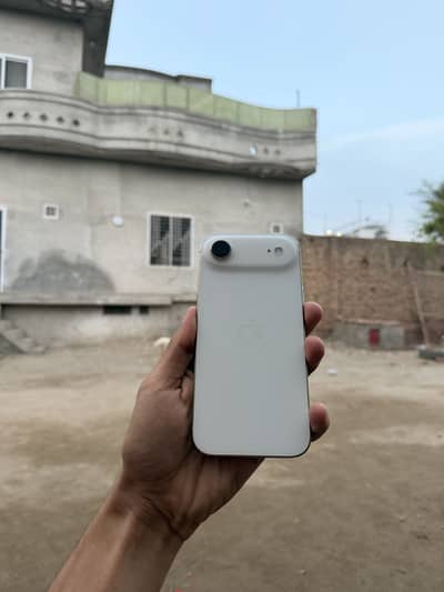 I Phone 17 Air White Colour Water Pack