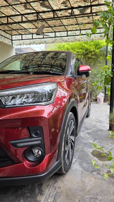 Toyota Raize Z Variant – Brand New Feel | Fresh Import!