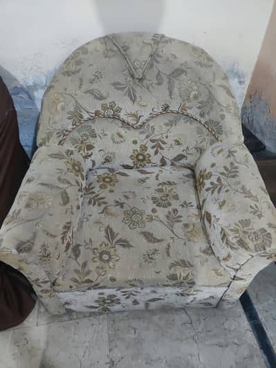 5 Seater Sofa Set for sale