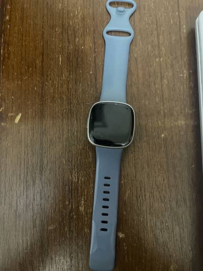 Fitbit Versa 4