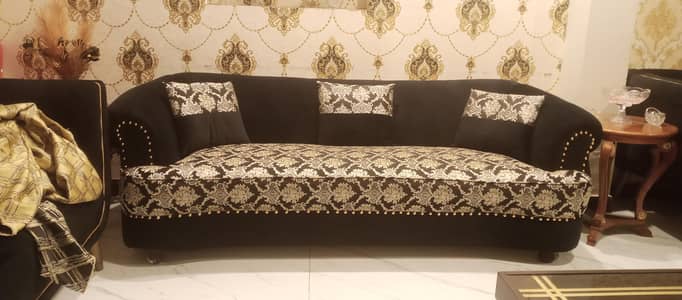 sofy chairs poshish karwany k liye hamsy rabta Kary thanks