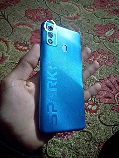 tecno spark 7 4/64 6000 mah bettrey