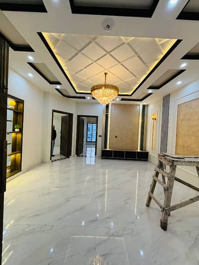 10 MARLA INDEPENDENT HOUSE FOR RENT