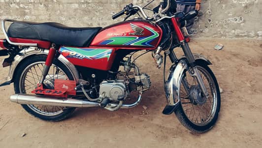 Honda CD70 2018
