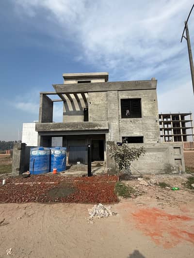 10 Marla Gray Structure