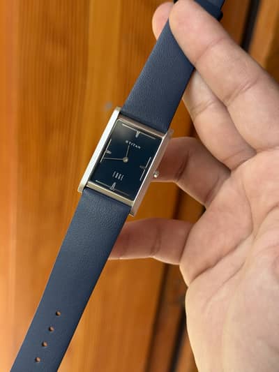 Titan Edge with Chain